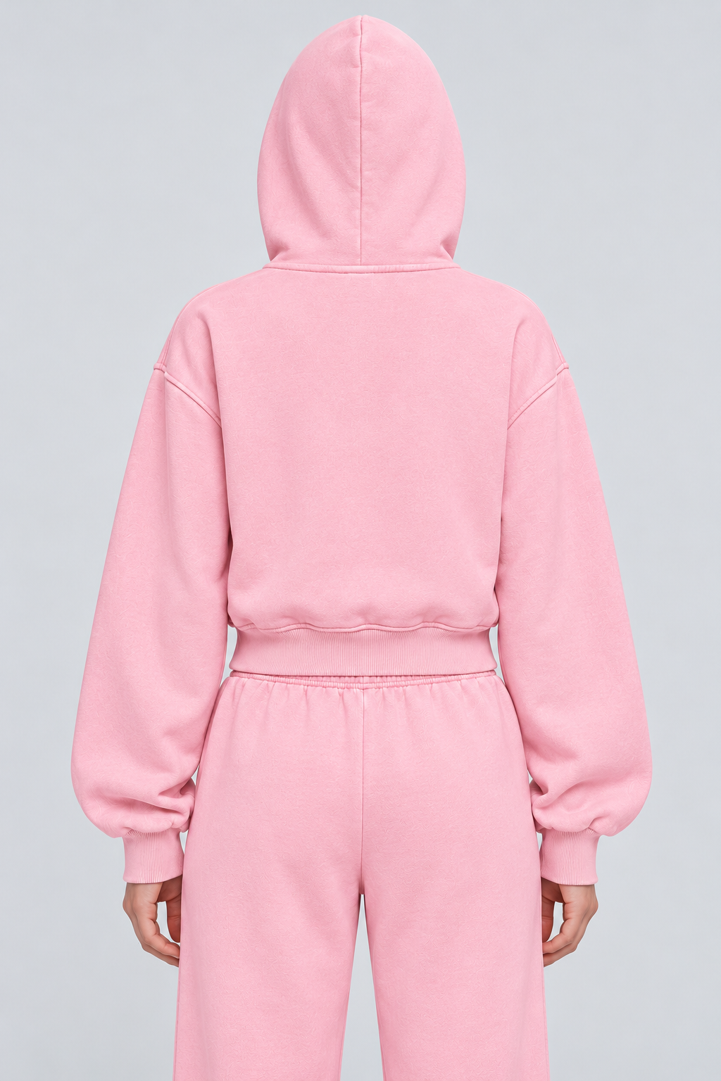mineralwashhoodie,mineralwash,washedzipuphoodie,boxyhoodie,womenshoodie,zipuphoodie,vitnagehoodie,oversizedhoodie,streetwear,croppedzipuphoodie,cottonblendhoodie,matchingsweatpants,matchingset,everydayessentials