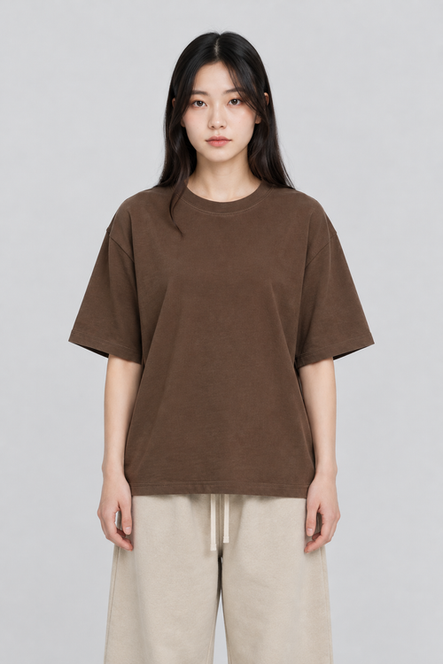 oversizedtshirt,cottontshirt,essentialtee,essentialtshirt,unisextshirt,loosefittshirt,basictshirt,basictee,minimaliststreetwear,minimalist,oversizedclothing,casualwear,casualclothing,roundnecktshirt,shortsleevetshirt,blanktshirt,relaxedfit