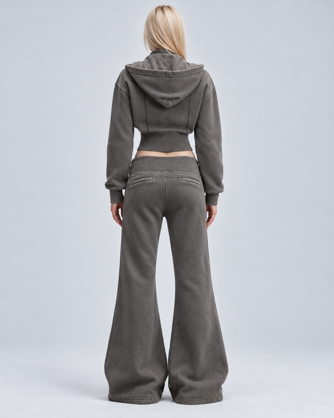vintagewashedsweatpants,flaredsweatpants,womensflarejoggers,fleecesweatpants,streetwearpants,vintagejoggers,drawstringsweatpants,y2ksweatpants,womensloungepants,matchingsetpants,washedwidelegsweatpants,casualstreetwearbottoms,autumnloungeset