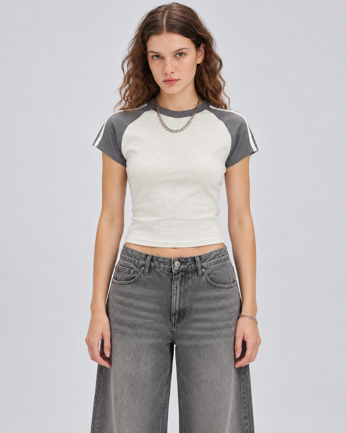 Y2K,Y2KFASHION,Y2KBabyTee,Raglantee,raglantshirt,contraststripe,stripedtshirt,bodycontee,fittedtshirt,womensstreetwear,retrofashion,2000sfashion,sportychic,casualwear,preppystyle,colourblock,summertops,shortsleevetop,crewneck,everydayessential