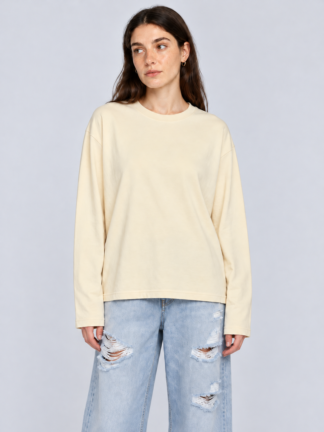 vintagewashtshirt,longsleevetshirt,boxytshirt,oversizedlongtshirt,unisextshirt,cottontshirt,washedtshirt,vintagestreetwear,y2kclothing,dropshouldertshirt,relaxedfit,streetwear,casualwear,minimaliststreetwear,oversizedclothing,retrofashion