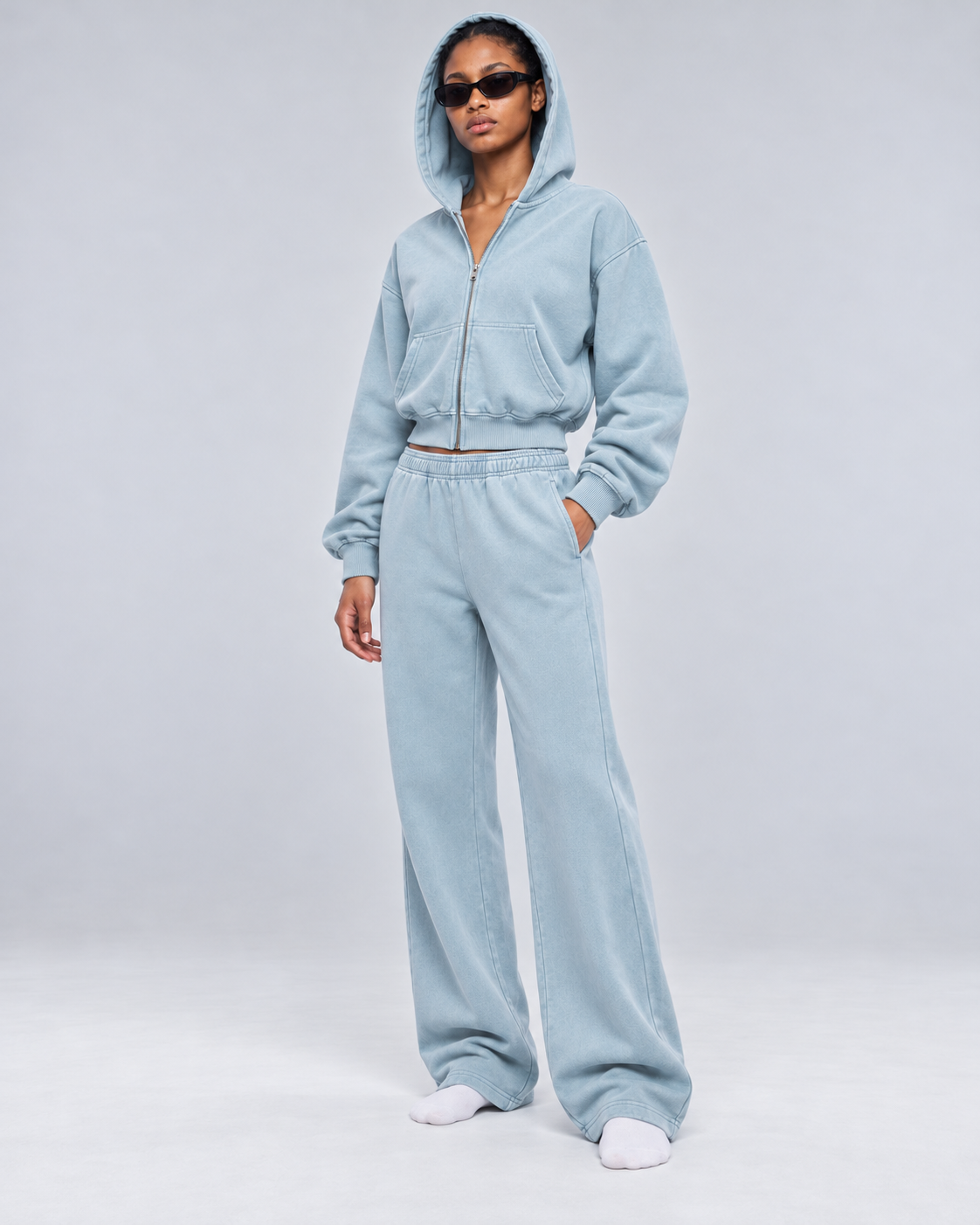 mineralwash,washedsweatpants,straightleg,womenssweatpants,loosefit,vintage,streetwear,cottonblend,elasticwaist,matchingset,matchinghoodie,everydayessentials