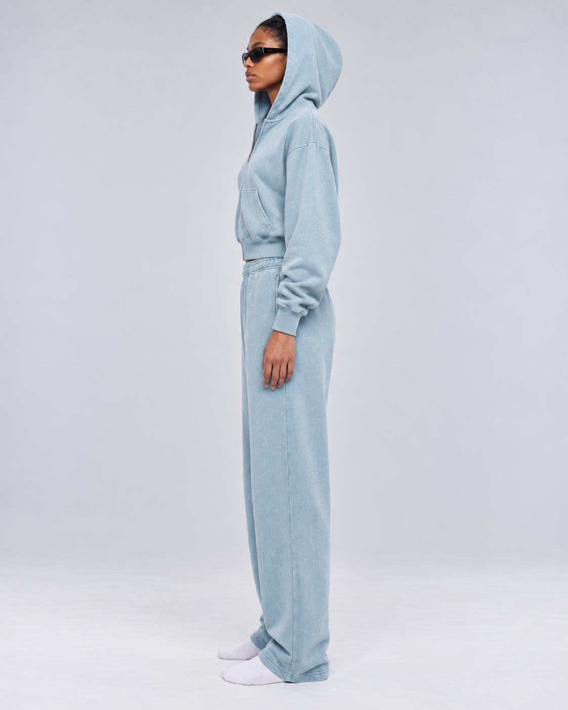 mineralwash,washedsweatpants,straightleg,womenssweatpants,loosefit,vintage,streetwear,cottonblend,elasticwaist,matchingset,matchinghoodie,everydayessentials