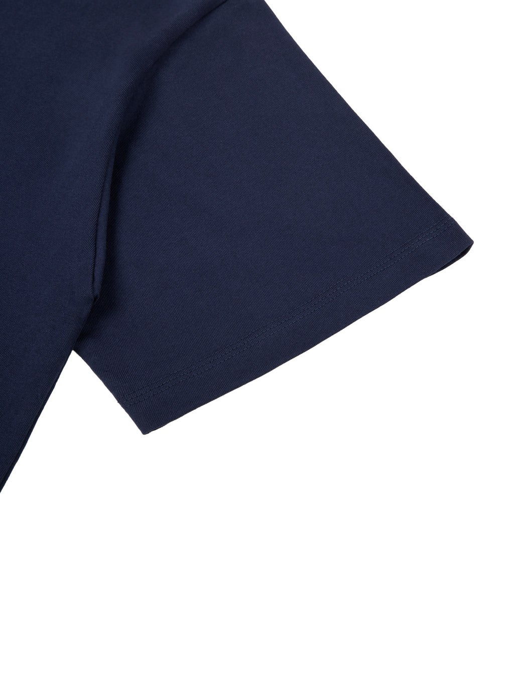 oversizedtshirt,cottontshirt,essentialtee,essentialtshirt,unisextshirt,loosefittshirt,basictshirt,basictee,minimaliststreetwear,minimalist,oversizedclothing,casualwear,casualclothing,roundnecktshirt,shortsleevetshirt,blanktshirt,relaxedfit