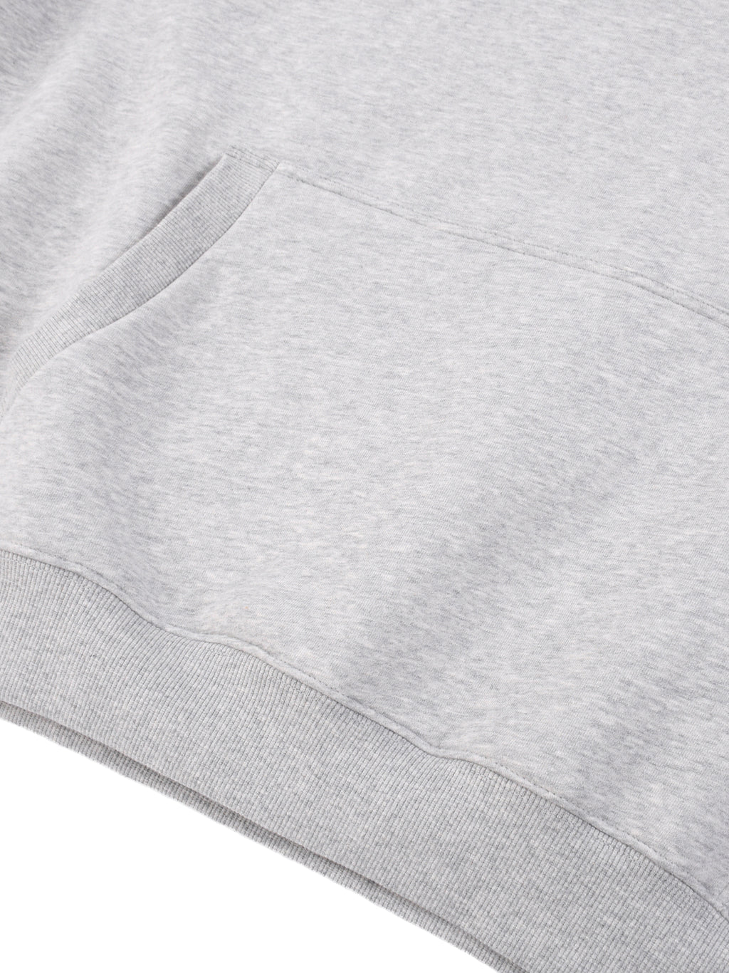 oversized,oversizedhoodie,boxyhoodie,fleecehoodie,heavyweighthoodie,essentialhoodie,blankhoodie,streetwear,minimaliststreetwear,oversizedclothing,casualwear,winterhoodie,cosyhoodie,everdayessential,relaxedfit,hoodedsweatshirt,basichoodie